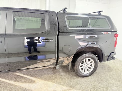 Used 2022 Chevrolet Silverado 1500 RST w/ Bed Protection Package image 5