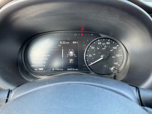 Used 2024 Nissan Kicks SV FWD image 11