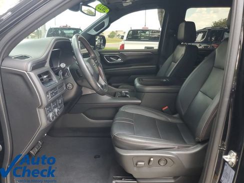 Used 2022 Chevrolet Tahoe RST w/ Luxury Package AWD/4WD image 19