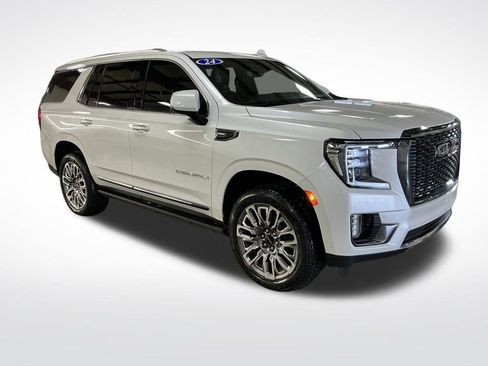 Used 2024 GMC Yukon Denali Ultimate AWD/4WD image 7