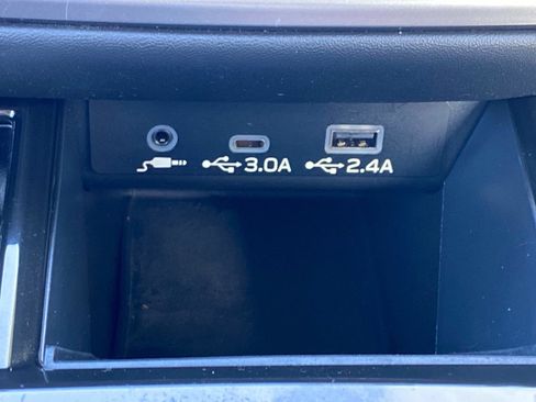 Used 2023 Subaru Legacy Premium image 30