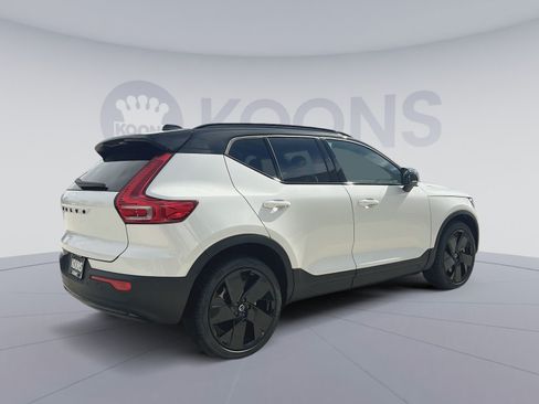 New 2026 Volvo EX40 Ultra AWD/4WD image 7