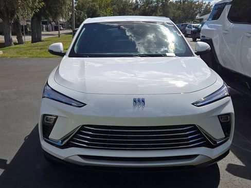 New 2026 Buick Envista Preferred w/ Convenience I Package image 2