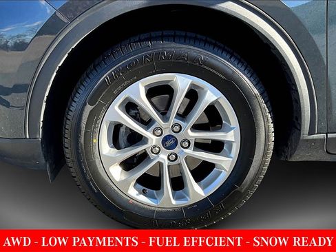 Used 2022 Ford Escape SE w/ Cold Weather Package image 30