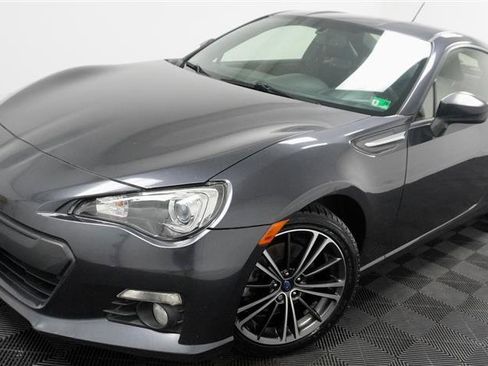 Used 2014 Subaru BRZ Limited w/ Popular Package #2B image 2
