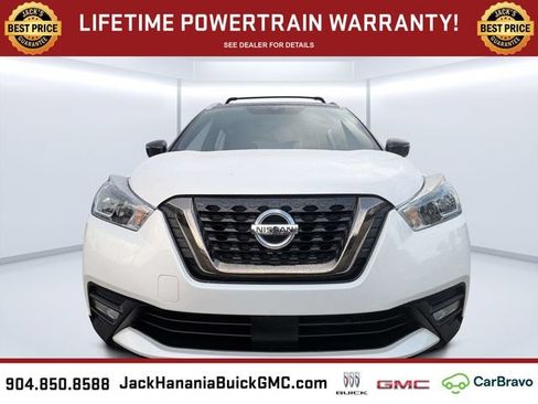Used 2020 Nissan Kicks SR w/ SR Premium Package FWD image 8