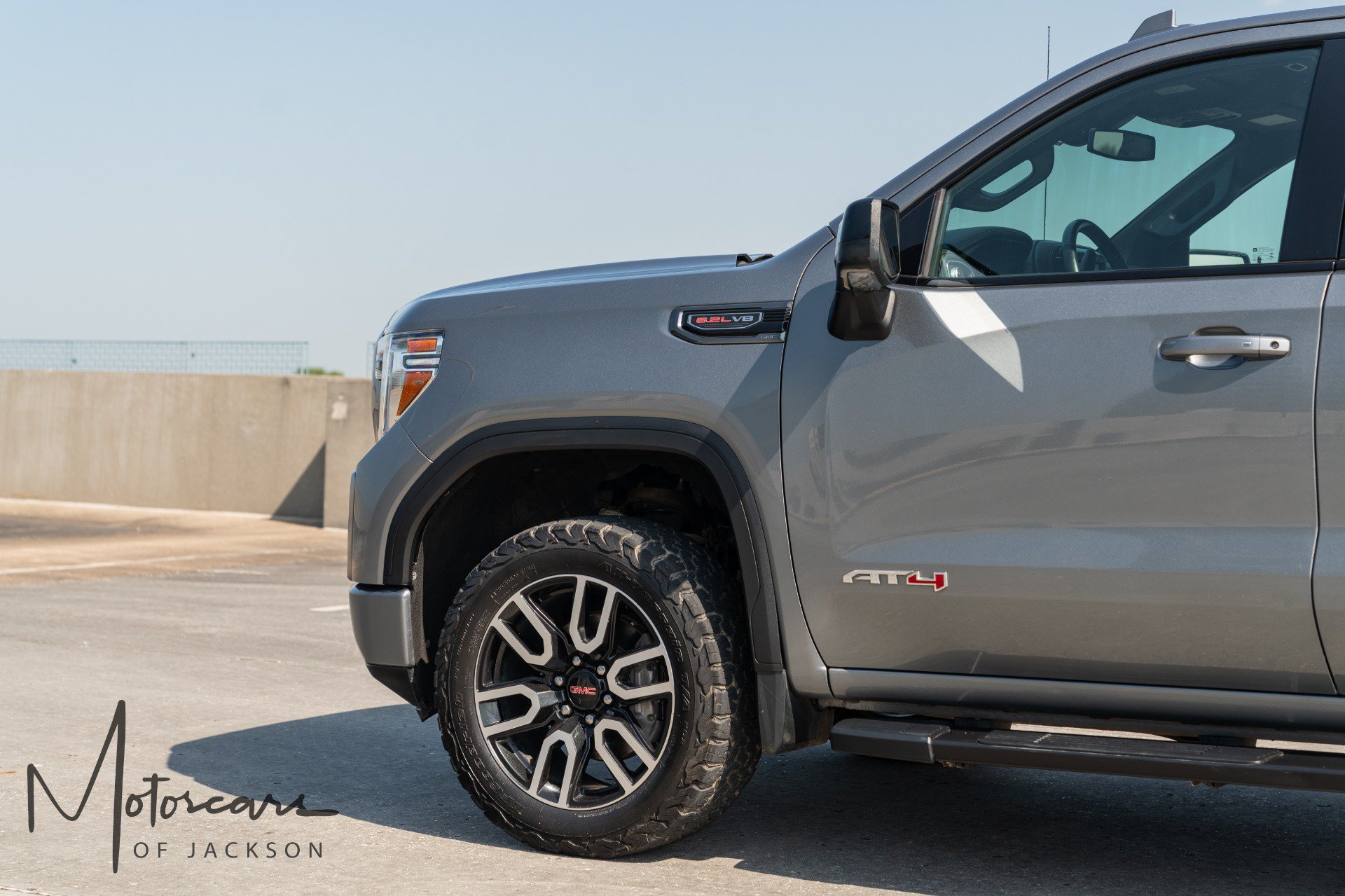 Used 2019 GMC Sierra 1500 AT4 w/ AT4 Premium Package AWD/4WD image 36