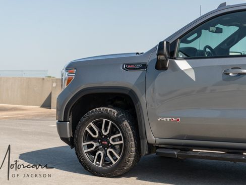 Used 2019 GMC Sierra 1500 AT4 w/ AT4 Premium Package AWD/4WD image 36