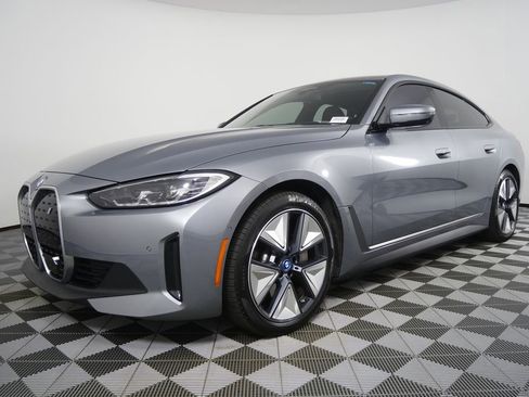 Certified 2023 BMW i4 eDrive35 RWD image 7