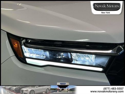 Used 2023 Honda Pilot EX-L image 10