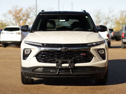 New 2026 Chevrolet TrailBlazer RS w/ Driver Confidence Package image 2