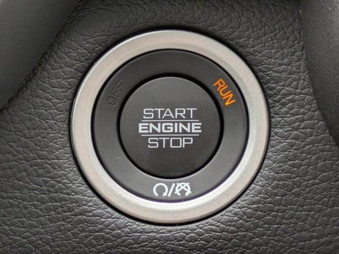 New 2026 RAM 3500 Big Horn AWD/4WD image 29