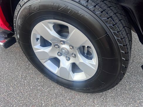 Certified 2022 RAM 1500 Big Horn image 17