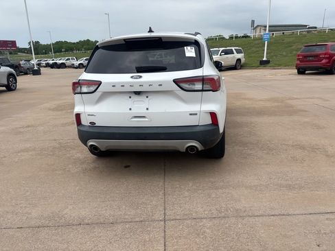 Used 2021 Ford Escape SEL FWD image 4