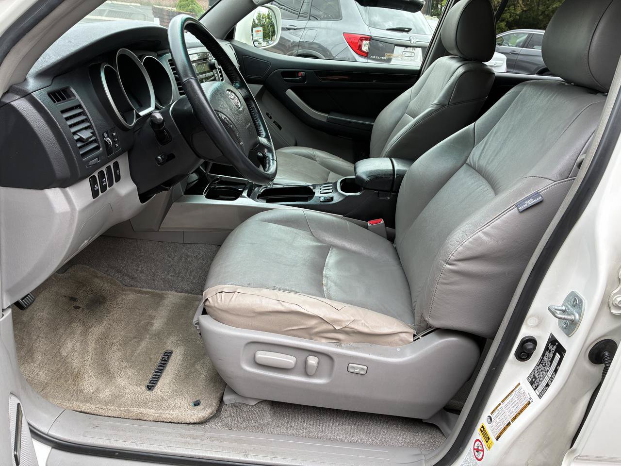 Used 2007 Toyota 4Runner Limited AWD/4WD image 11