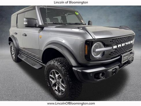 Used 2025 Ford Bronco Badlands AWD/4WD image 7