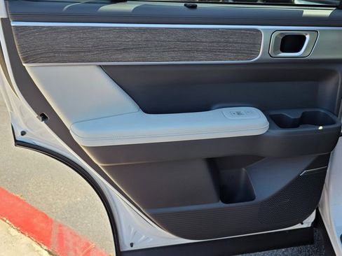 New 2025 Hyundai Santa Fe Limited image 21