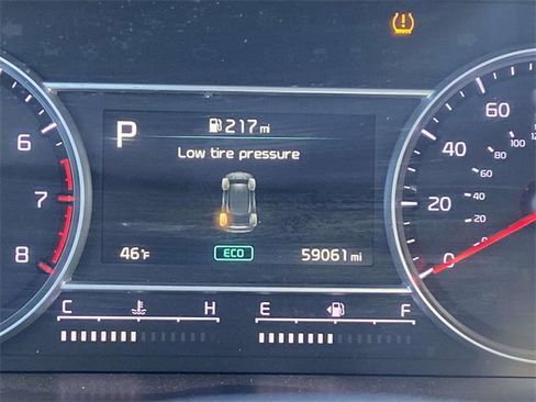 Used 2022 Kia Sorento S w/ Panoramic Sunroof Package image 28