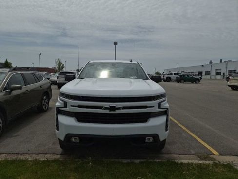 Used 2021 Chevrolet Silverado 1500 RST AWD/4WD image 2