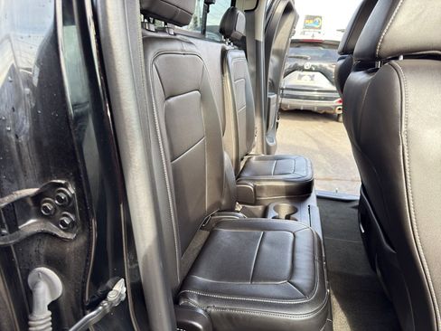 Used 2018 Chevrolet Colorado ZR2 image 14