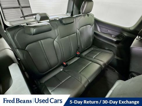 Used 2025 Jeep Wagoneer Series II w/ Premium Group I image 31