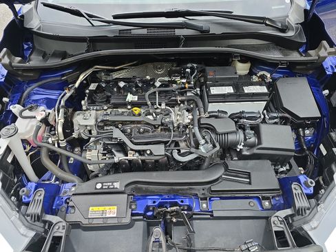 Used 2025 Toyota Corolla Cross XLE AWD/4WD image 26