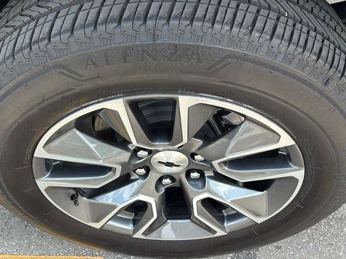 Certified 2025 Chevrolet Silverado 1500 RST RWD image 13