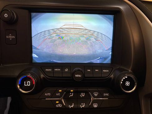 Used 2019 Chevrolet Corvette Z06 RWD image 35