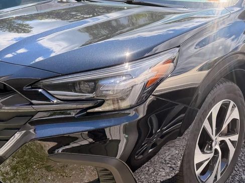 Used 2025 Subaru Legacy Premium AWD/4WD image 3