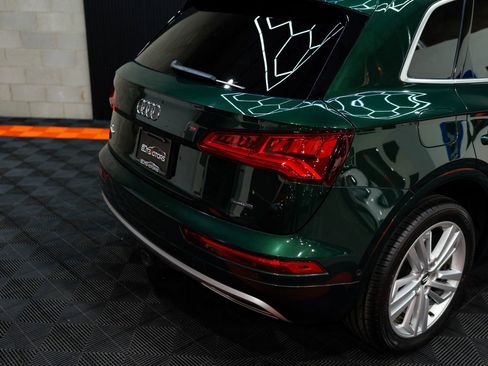 Used 2019 Audi Q5 Prestige w/ Prestige Package image 21