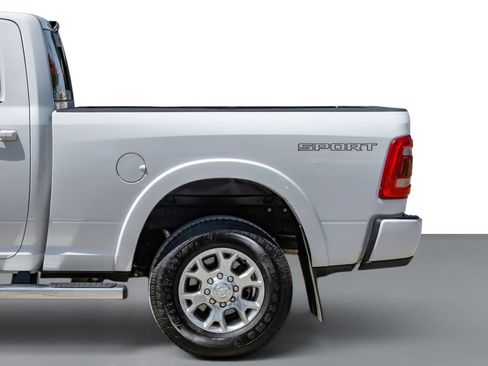 Used 2021 RAM 2500 Laramie AWD/4WD image 11