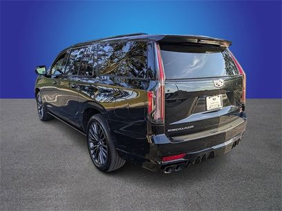 Certified 2024 Cadillac Escalade ESV V w/ LPO, Floor Liner Package