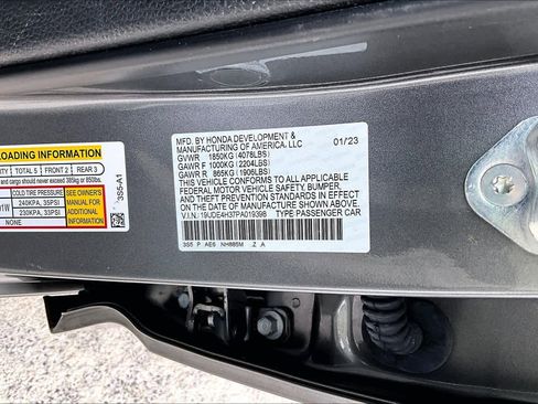 Used 2023 Acura Integra A-Spec image 34