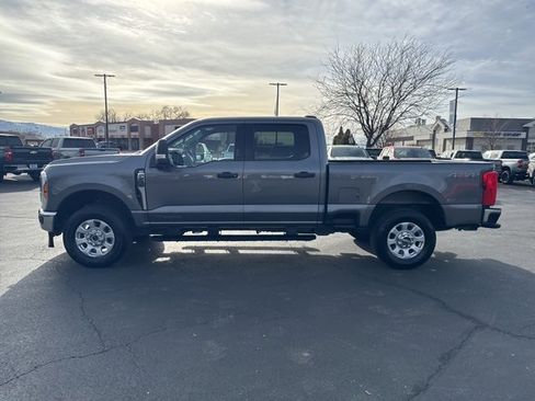 Used 2024 Ford F250 XLT image 4