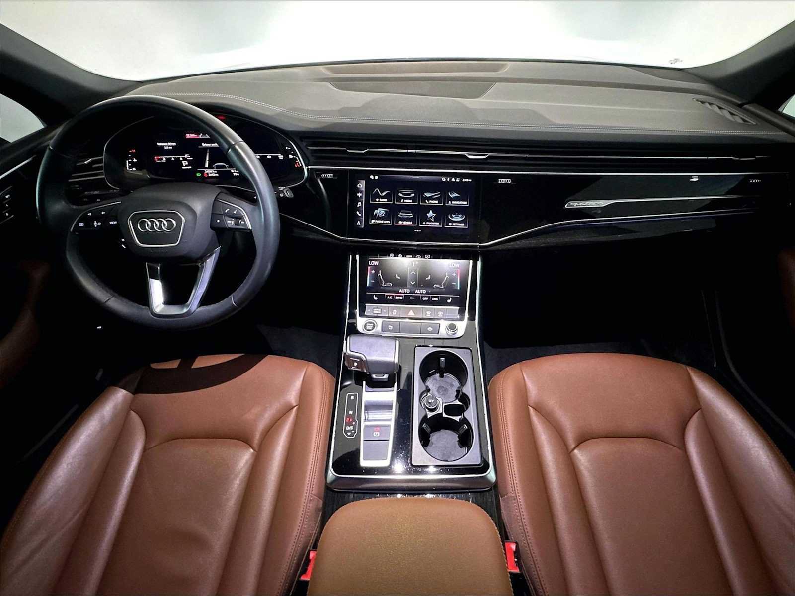 Used 2023 Audi Q7 2.0T Premium w/ Convenience Package AWD/4WD image 17