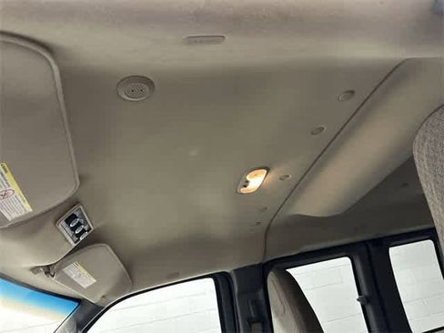 Used 2018 Chevrolet Express 3500 LT w/ LT Preferred Equipment Group image 24