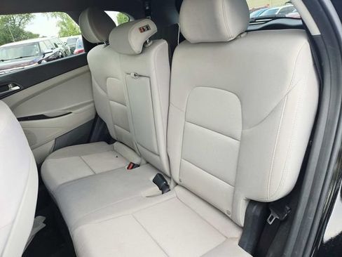 Used 2018 Hyundai Tucson SEL FWD image 8
