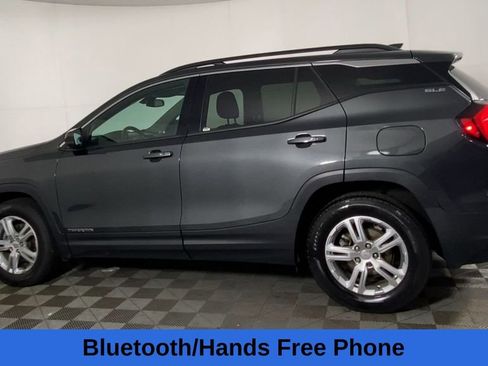 Certified 2019 GMC Terrain SLE w/ Driver Convenience Package image 9