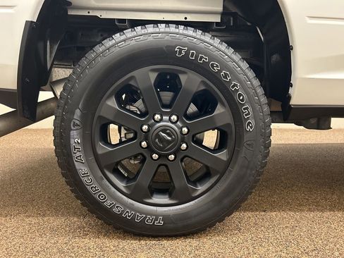 Used 2024 RAM 2500 Big Horn w/ Night Edition AWD/4WD image 27