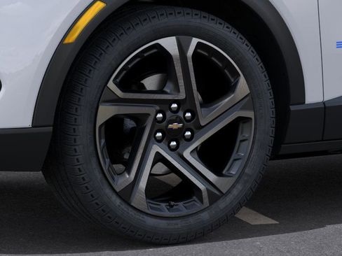 New 2026 Chevrolet Equinox EV LT image 74