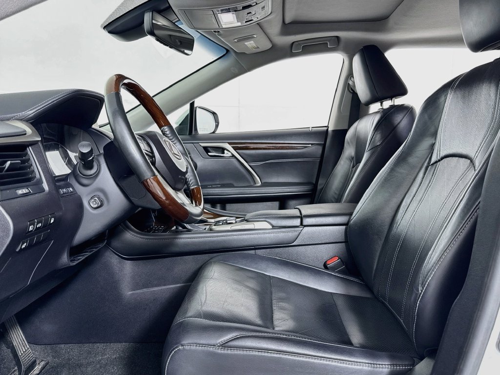 Used 2019 Lexus RX 450h AWD w/ Navigation Package image 11