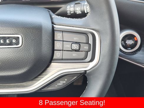 Used 2024 Jeep Wagoneer Series II w/ Flexible Seating Group AWD/4WD image 36