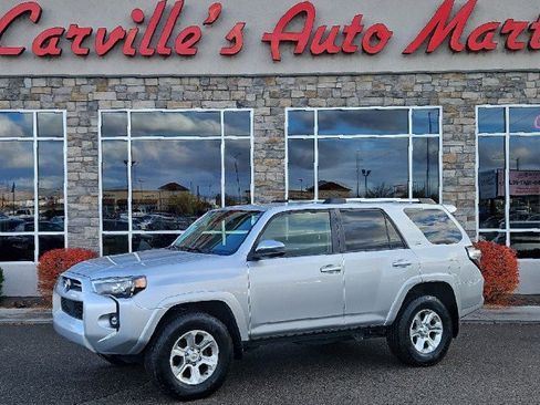 Used 2021 Toyota 4Runner SR5 image 1