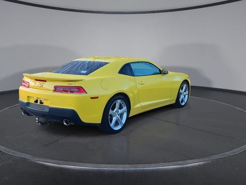 Used 2015 Chevrolet Camaro LT w/ RS Package RWD image 8