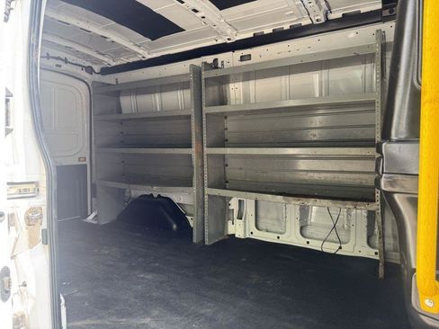 Used 2023 Ford Transit 250 Medium Roof RWD image 15