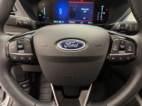 Certified 2023 Ford Escape Active AWD/4WD image 13