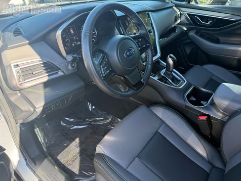 Used 2025 Subaru Outback Onyx Edition w/ Popular Package #2 image 11