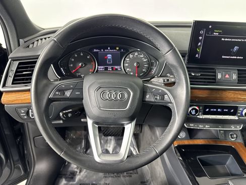 Used 2023 Audi Q5 2.0T Premium w/ Convenience Package AWD/4WD image 21