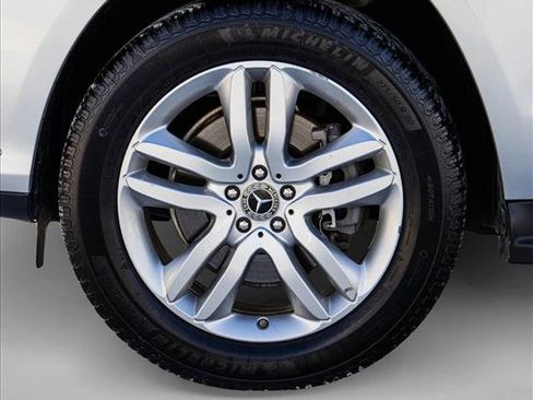 Used 2018 Mercedes-Benz GLS 450 4MATIC image 9