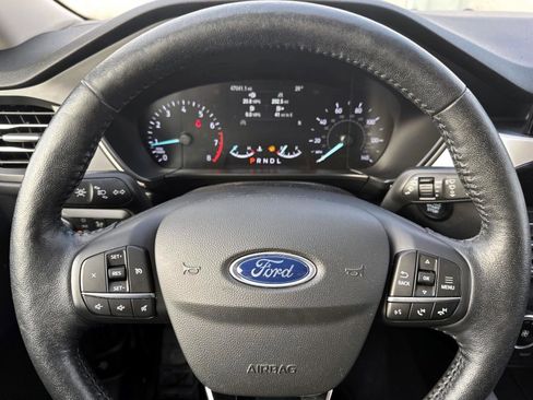 Used 2020 Ford Escape SEL image 19